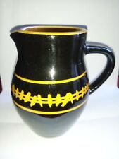 Brixham pottery: JUG & BOWL (h.11cm - d.14cm) in black & mustard glaze pattern .
