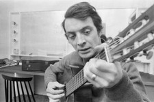 Jake Thackray singer