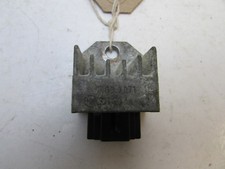 Peugeot Speedfight 2 50 Genuine OEM Regulator Rectifier                      B01