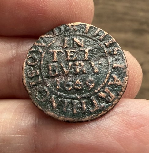17th century token - 17th,