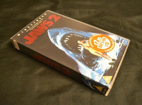 Vhs video cassette movie jaws - vhs,
