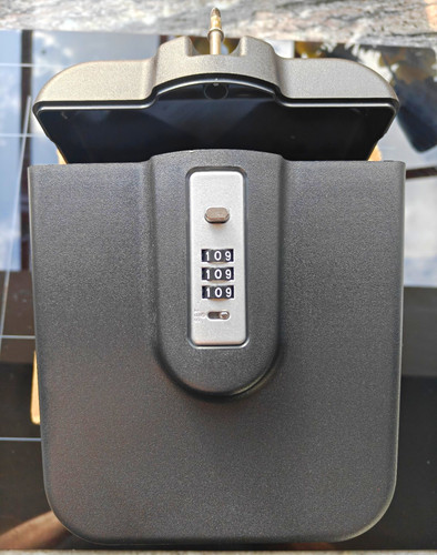 Combination key safe - combination,