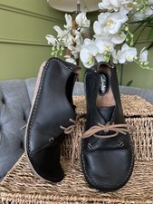 Clarks Artisan Janey Mae Black Leather Flat Shoes UK 5.5 D