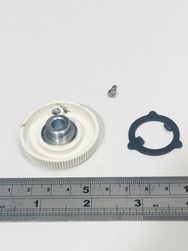Motion stop knob and clutch