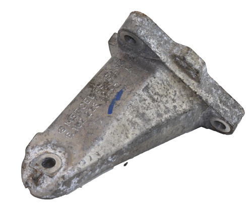 Engine mount right mercedes - right,
