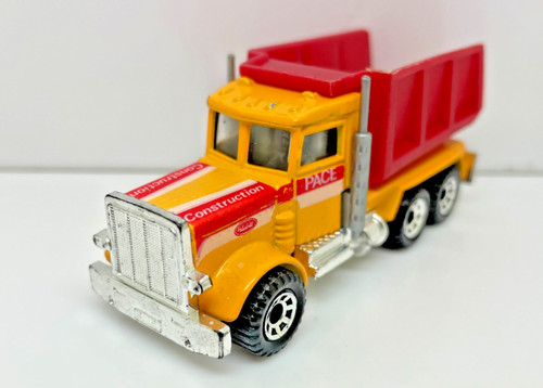 Matchbox peterbilt pace - matchbox,