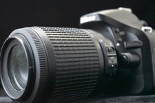 [US Duty Paid] Nikon D5200 DSLR Digital Camera Body with Lens Black 8314