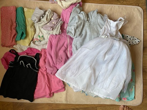 Huge bundle clothes girl 4 - huge, 3-4