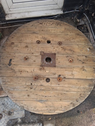 Wooden cable reel - cable, reel/spool