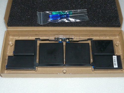 New genuine apple macbook pro - genuine,