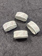 4 x Royal Doulton Bone China "Carnation" H5084 Napkin Rings
