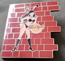 HARD ROCK CAFE  Enamel Pin