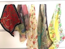 JOB LOT BUNDLE OF 5 VINTAGE PATTERNED PAISLEY FLORAL SQARE SCARVES LIGHTWEIGHT