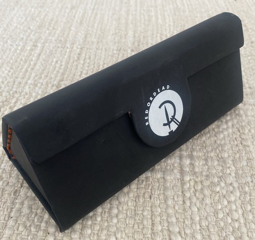 Red dead glasses case - red,