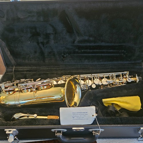 Used brass musical instruments - used,