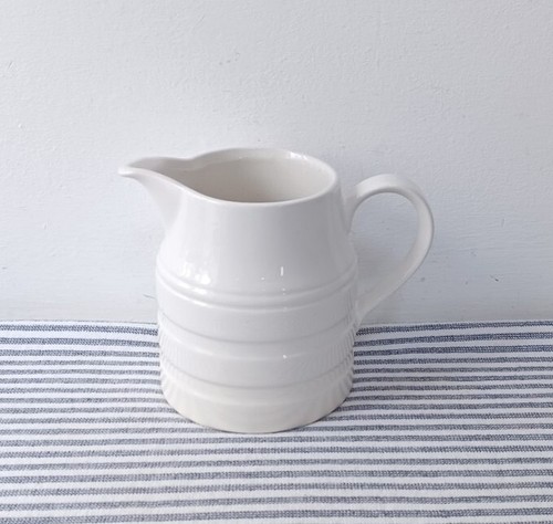 Lovely traditional vintage - lovely,