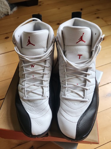 Size air jordan 12 - 14,