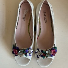 Staccato White Leather Open