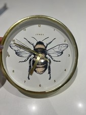 Jones Clocks Bee wall gold