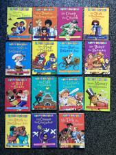 15 x Happy Families book bundle - Allan Ahlberg - used paperback