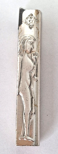 Vintage white metal cigarette - white,