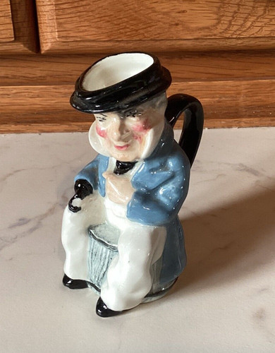 Captain cuttle miniature toby - miniature,