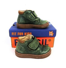 Pair Of Pre-Loved Petasil Boy's 'Jason' Forest Denver Trainers Size UK4/EU20