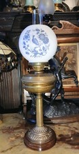  STUNNING Victorian VINTAGE BRASS TALL OIL LAMP WITH CHIMNEY& GLASS MILK SHADE 