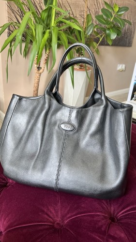 Tod authentic immaculate - tod's,