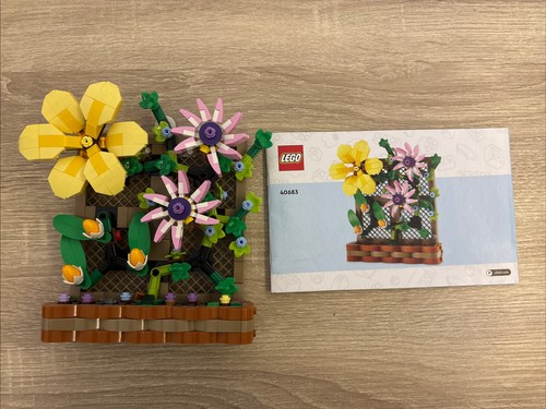Lego flower trellis display - lego,