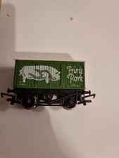 VINTAGE Hornby Closed Wagon PRIME PORK R.162