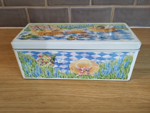 Vintage empty cadburys fingers - empty,