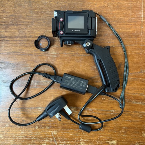 Olympus tough tracker - olympus, tg