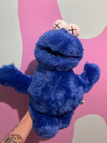 Authentic uniqlo sesame street - uniqlo,