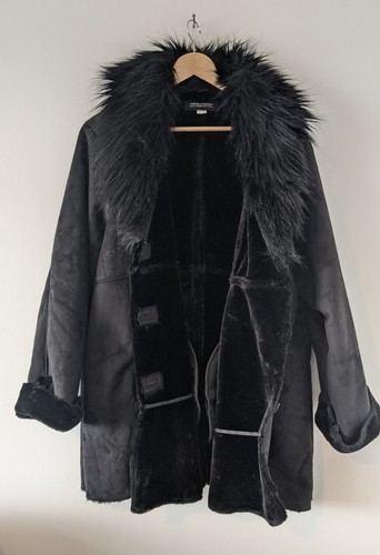 Y2k black faux fur - y2k, black‑faux‑fur