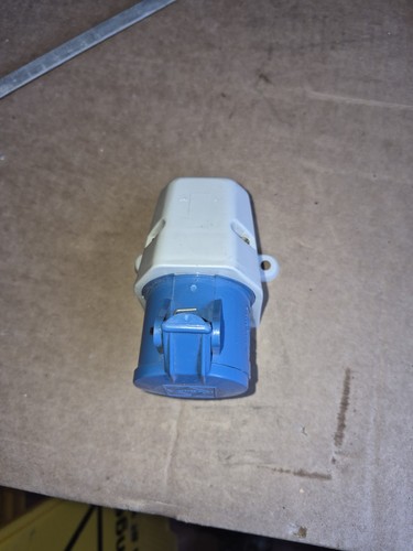 Outdoor blue 16a - 16a, 240v