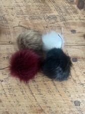 20pcs Faux Fur Soft Pom Poms