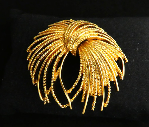 Vintage 1967 signed - monet, gold