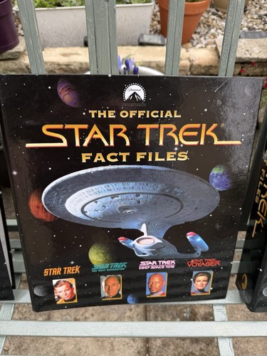 Star trek fact files - files, section