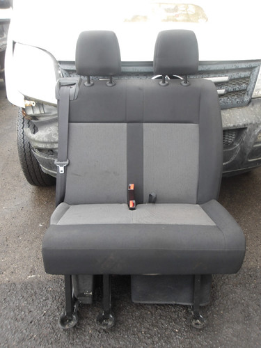 Vauxhall vivaro double - vauxhall,