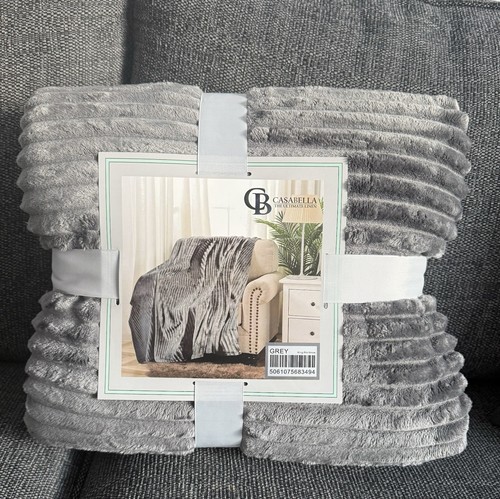 Blankets and throws - blankets,