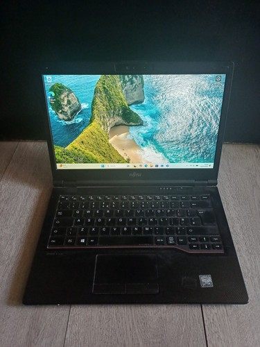 Fujitsu lifebook e5410 laptop - fujitsu,