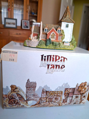 Lilliput lane greensted - lane,
