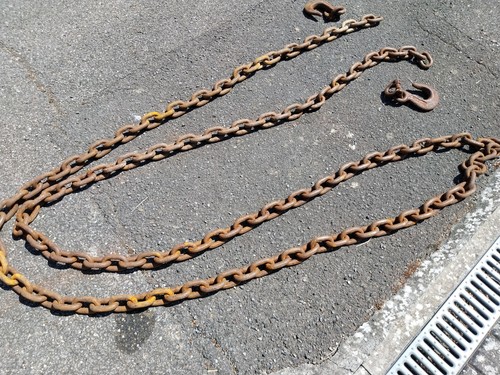 Mooring chain and ring - and,