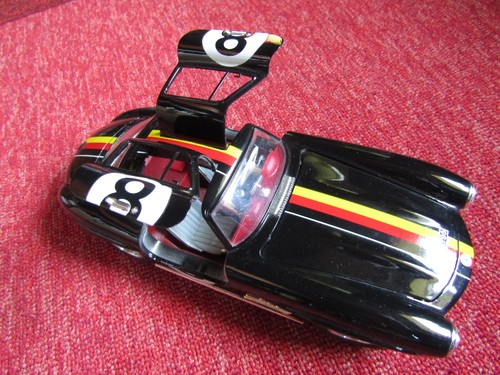 Burago mercedes benz 300 - 1/18,