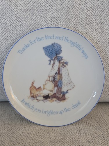 Vintage 1983 porcelain plate - vintage,