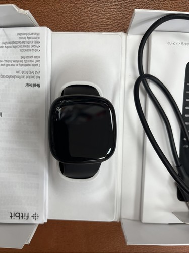 Fitbit versa activity - versa, 3