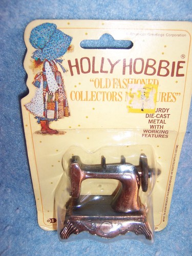 1976 holly hobbie old - holly,