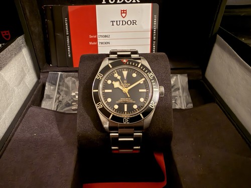 Tudor black bay 79030n - bay,