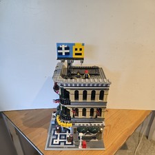 LEGO City Set 10211 Grand